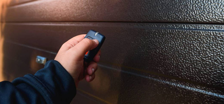 automatic door opener with remote control in Mira Loma